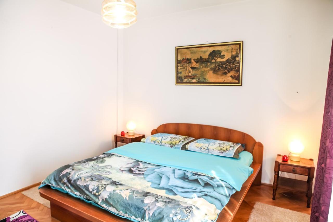 Apartment Dejan Cetinje Eksteriør bilde